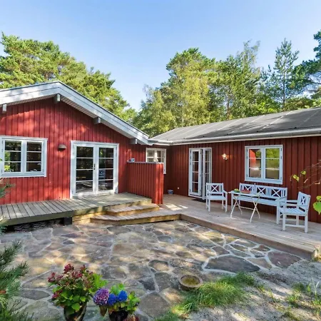 Casa vacanze Nayati - 60m From The Sea In Bornholm By Interhome *